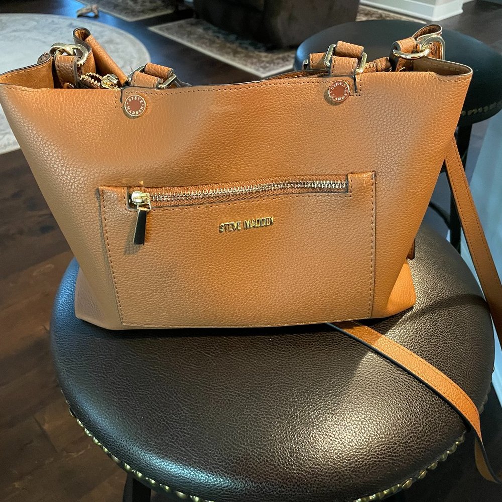 Steve Madden BMarie Crossbody Bag in Cognac